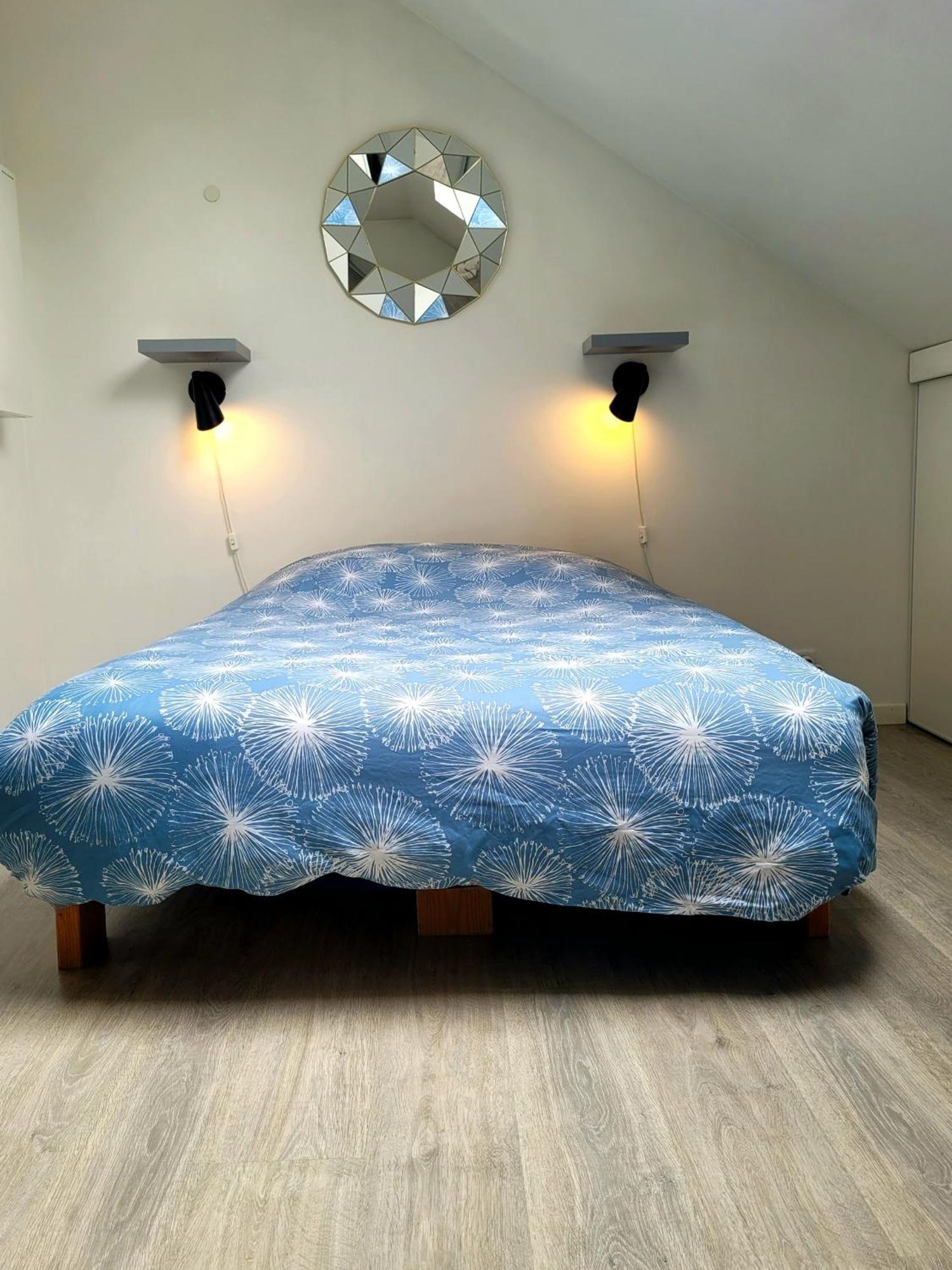 L'établissement LA PLAGE A 2 PAS , vous propose 4 appartements neufs avec services , lits faits à votre arrivée , serviettes de toilette , ménage , Wifi , en hyper centre , Vue mer à 50m , tout est accessible à pied Dieppe Exterior foto